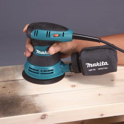 Ponceuse excentrique légère petite 300W BO5031J avec sac - Makita